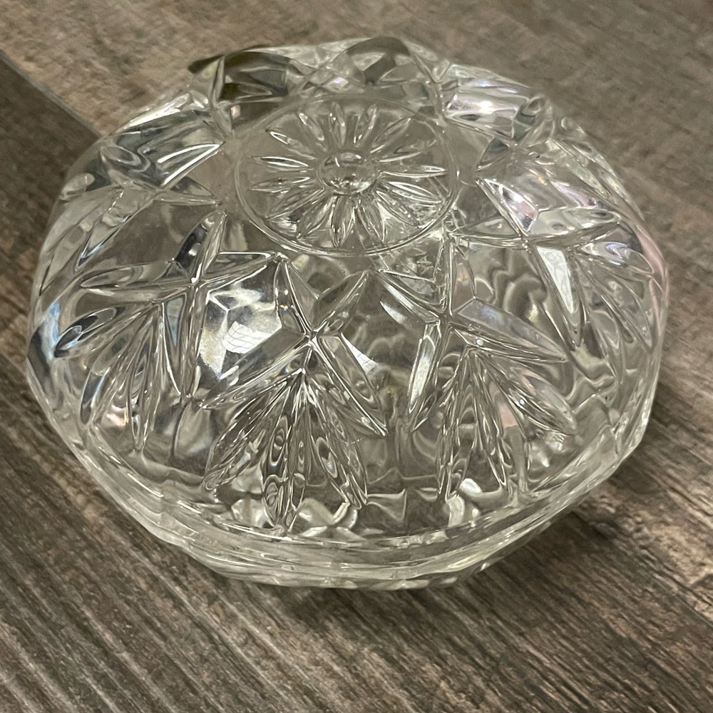 Royal Crystal Dish with Lid